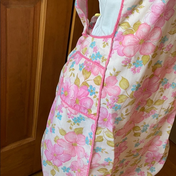 Grandma’s Apron Pink Handmade Homemade Floral - Picture 2 of 16